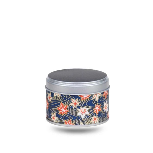 boite-the-washi-S-sakimi Petite boite a the en metal recouverte de papier washi bleu nuit avec feuilles d'érables