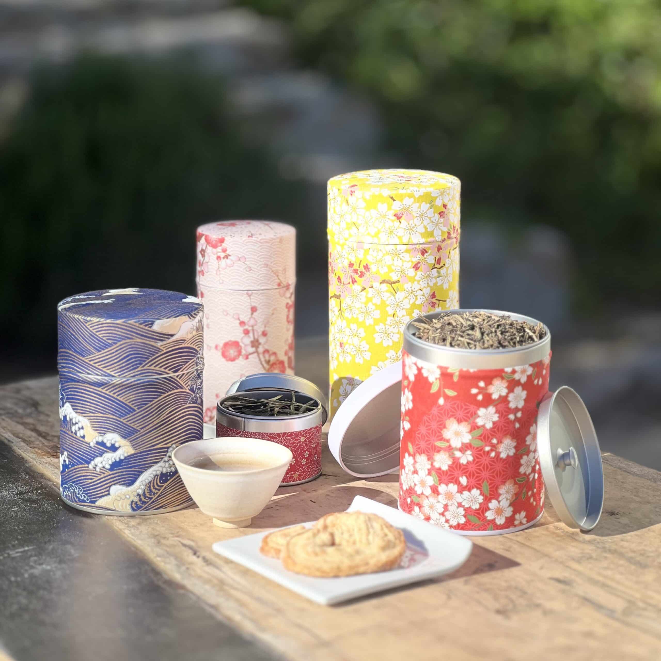 boite à thé en métal recouverte de papier washi japonais